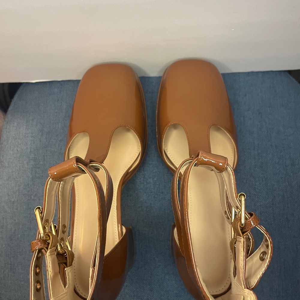 Maria Platform Heels| Cognac Patent | Size 9W| Fashion to Figure - Picture 11 of 11